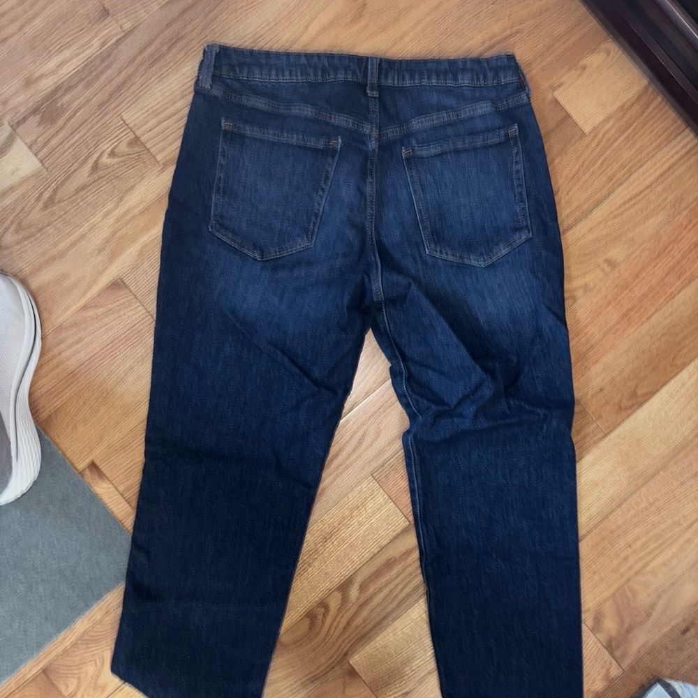Old Navy Women’s Jeans - Picture 3 of 3